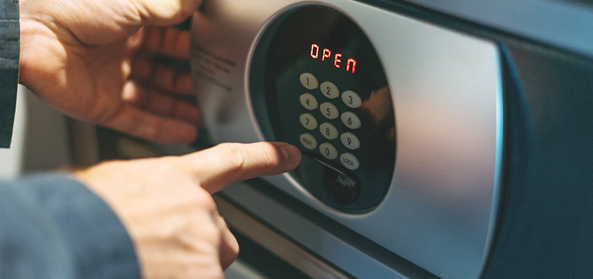 Cash Safe Openers in Elk Grove, California