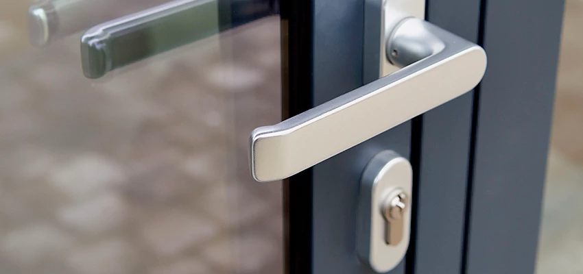 Broken Door Lock Cylinder Repair in Elk Grove, California